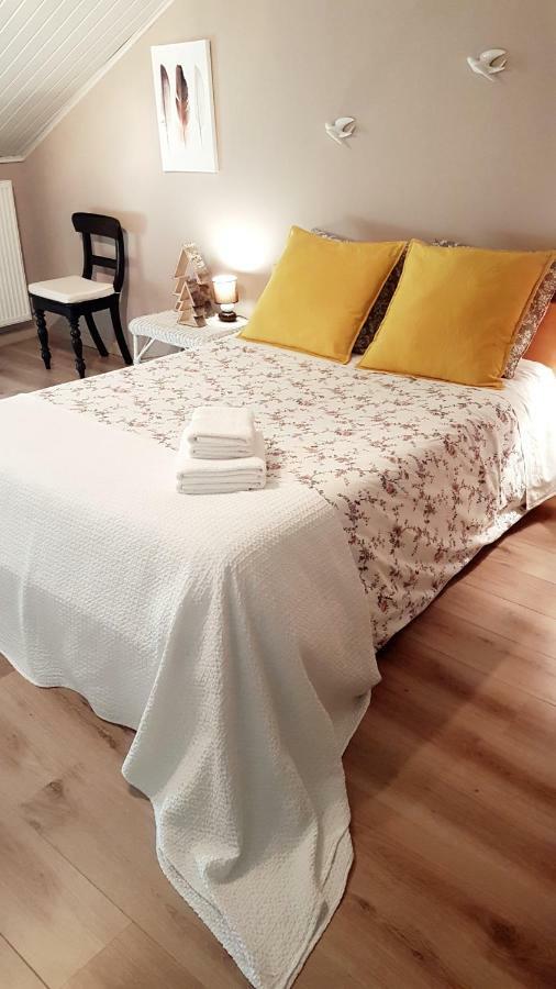 Bed and Breakfast La Taniere Douce Soulaucourt-sur-Mouzon Экстерьер фото